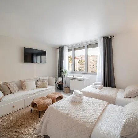 Apartment Cosy Located 2 Minutes From The Famous Croisette *