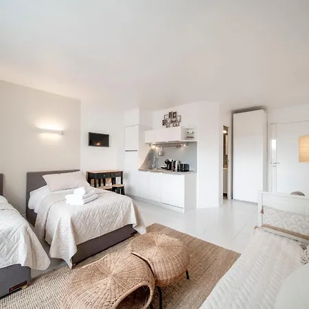 Cosy Located 2 Minutes From The Famous Croisette Apartment *